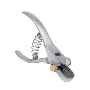 Large Ear Notcher With V Shape Die